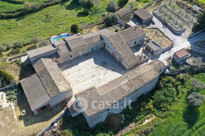Villa in residenziale in Strada Provinciale 58 58