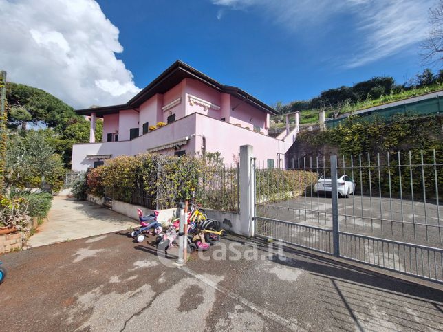 Appartamento in residenziale in Via Lavadore 24