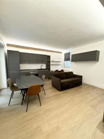 Appartamento in residenziale in Via deâ€™ Romei 8