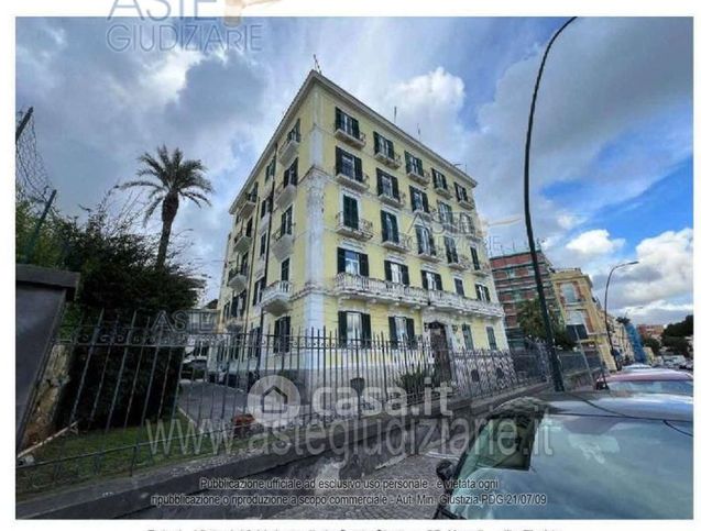 Box/posto auto in residenziale in Via Santo Strato 25
