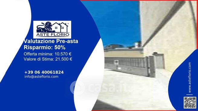 Box/posto auto in residenziale in Strada Comunale di Mirafiori 14