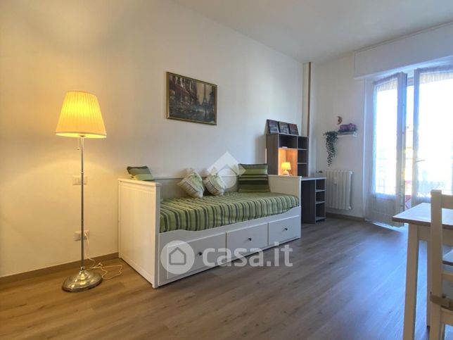 Appartamento in residenziale in Via dei Tulipani 7