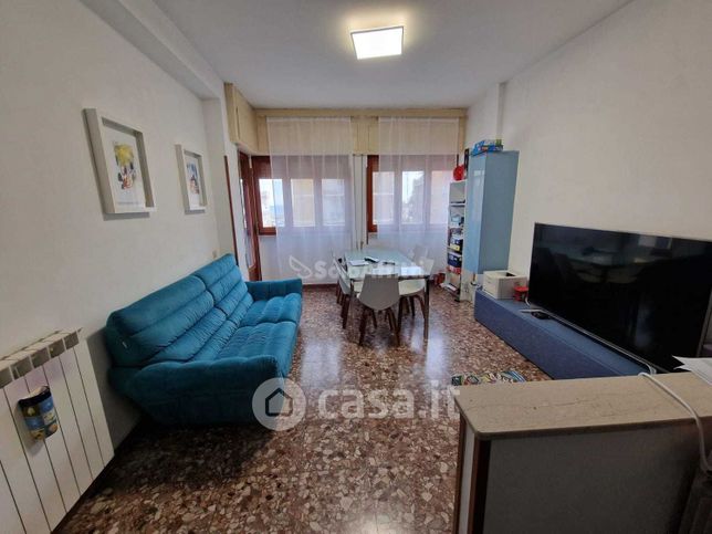 Appartamento in residenziale in Via Napoli