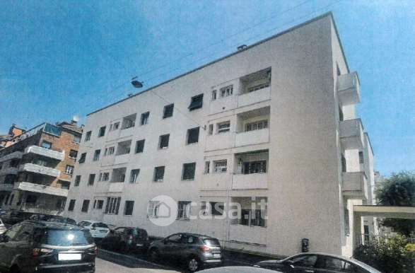 Appartamento in residenziale in Via Dalmazio Birago 4