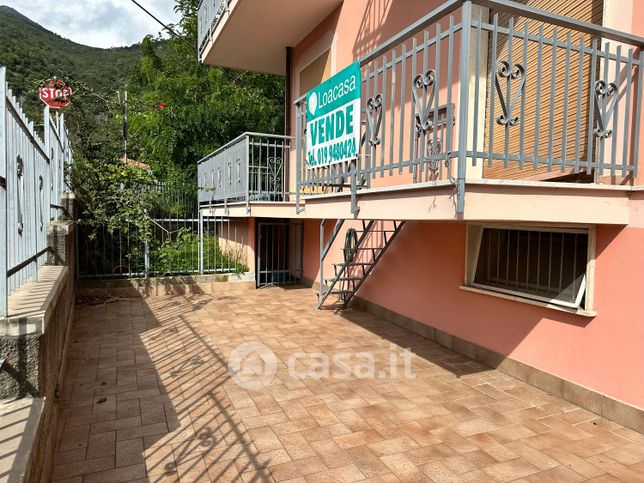 Appartamento in residenziale in Via Marici 1