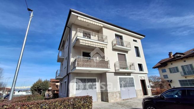 Appartamento in residenziale in Strada del Porto 4