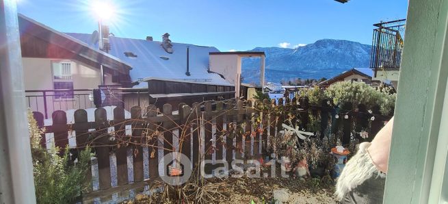 Appartamento in residenziale in Via calda 3
