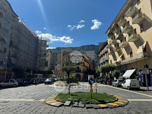 Garage/posto auto in residenziale in Strada Rispoli 85