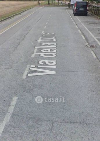 Terreno agricolo in commerciale in Via della Luna