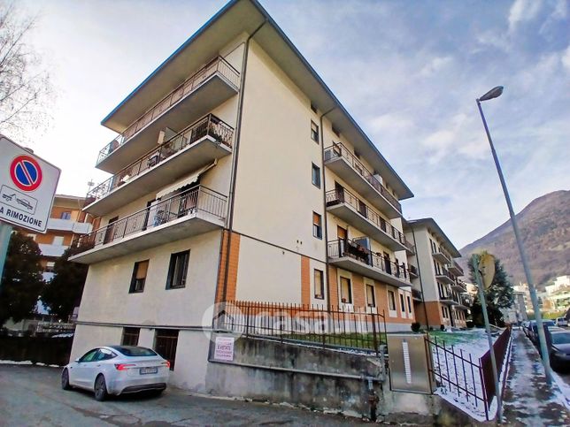 Box/posto auto in residenziale in Via Paribelli 2