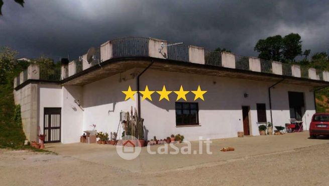 Villa in residenziale in Via San Giuseppe