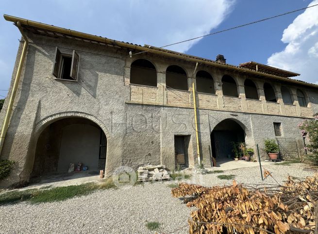 Rustico/casale in residenziale in Vocabolo Chiesa