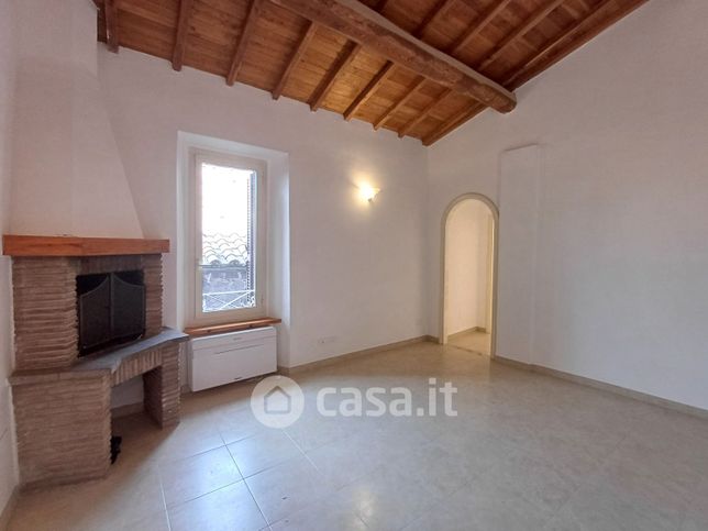 Appartamento in residenziale in Via San Leonardo 35