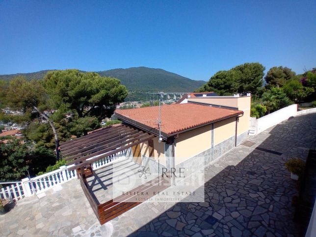 Villetta a schiera in residenziale in Via San Damiano