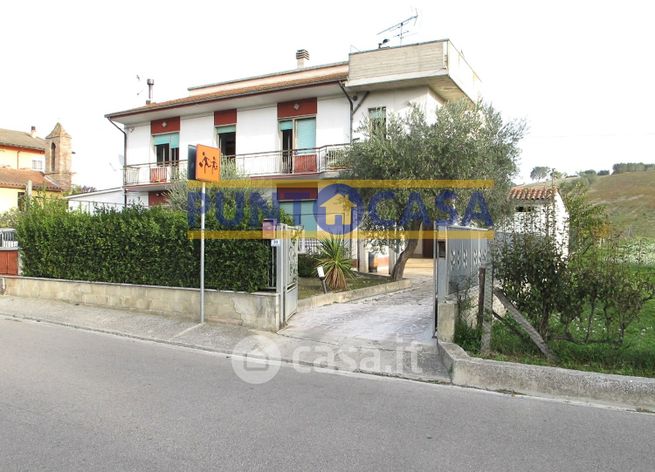 Appartamento in residenziale in SP17a 100