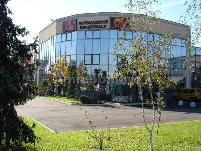 Ufficio in commerciale in Via Giuseppe Sirtori 13