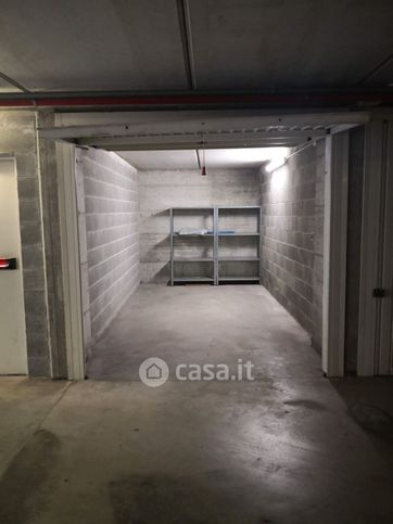 Box/posto auto in residenziale in Piazza Filippo Galvagno 5 /A