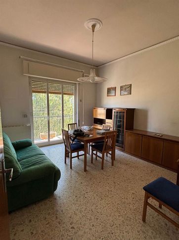 Appartamento in residenziale in Viale Trieste 14