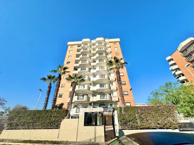 Appartamento in residenziale in Via Michele Quintavalle