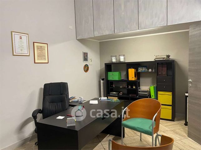 Ufficio in commerciale in Corso Umberto I 56