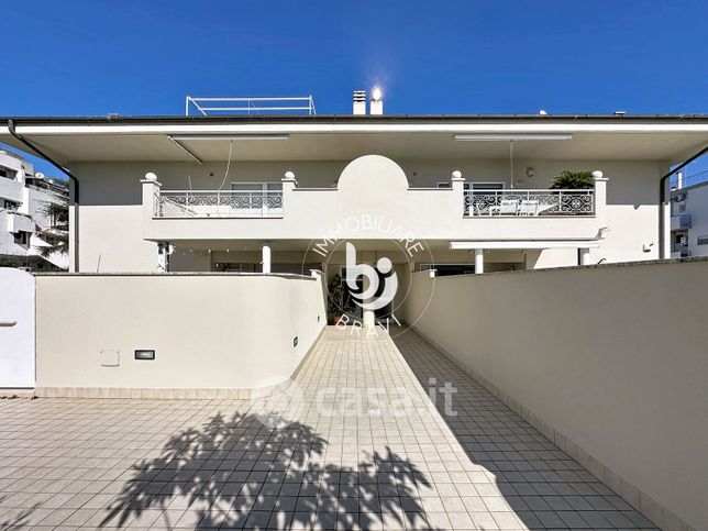 Appartamento in residenziale in Via Lucrezio Caro