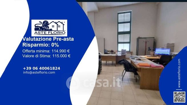 Ufficio in commerciale in Via delle Cateratte