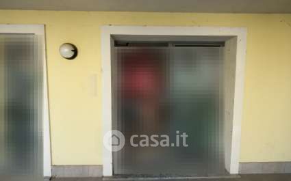 Ufficio in commerciale in Via Dante Alighieri