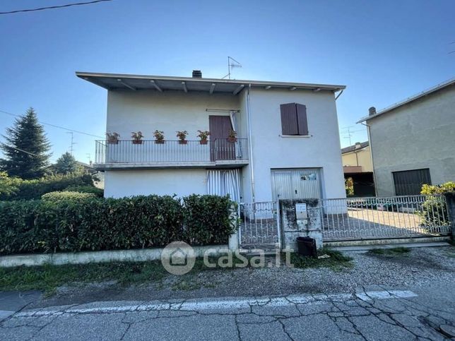 Casa indipendente in residenziale in Via San Giorgio 22