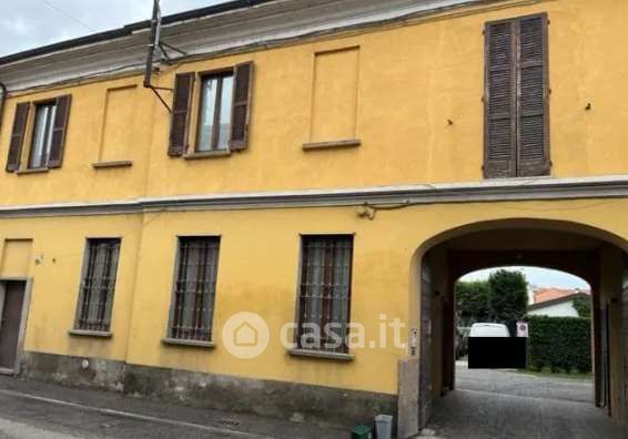 Appartamento in residenziale in Via Como 28