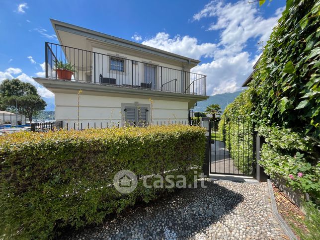 Appartamento in residenziale in Via alle Torri