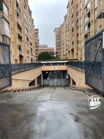 Box/posto auto in residenziale in Via Sestriere 31/A
