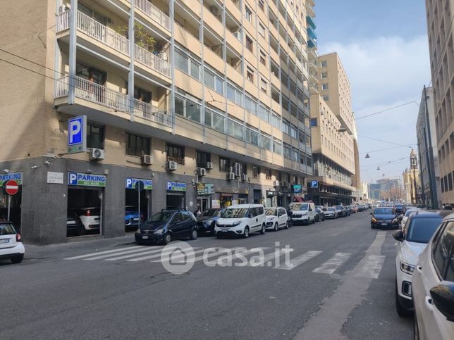 Box/posto auto in residenziale in Via Alcide de Gasperi 39