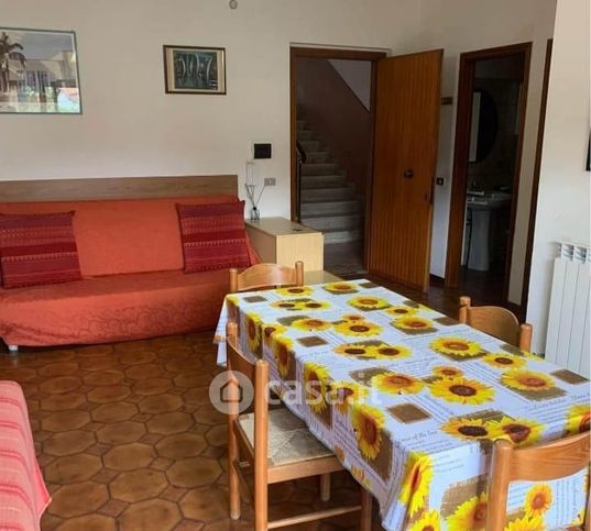 Appartamento in residenziale in Via Fossone