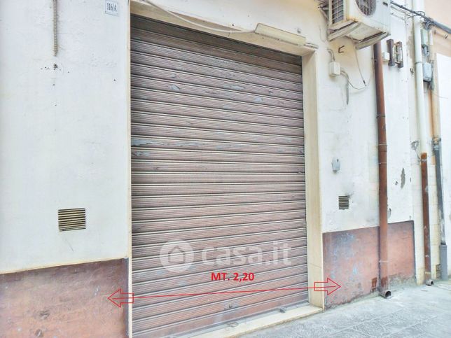 Box/posto auto in residenziale in Via Giuseppe Rosati 116