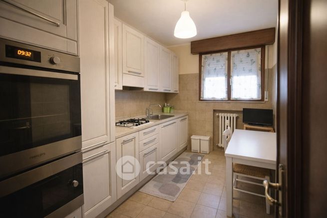 Appartamento in residenziale in Via Giosue Borsi