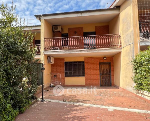 Villetta a schiera in residenziale in Via del Salvatore 32