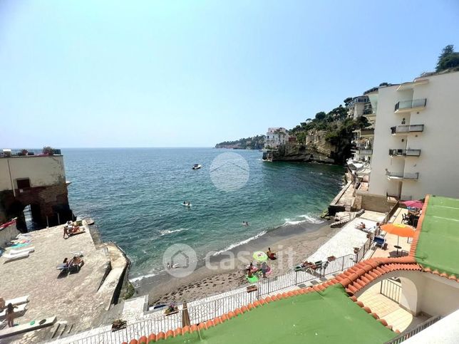 Appartamento in residenziale in Via Posillipo 42
