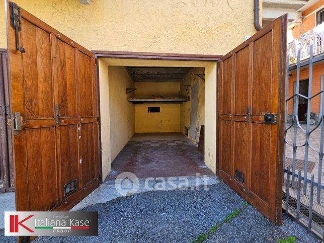 Garage/posto auto in residenziale in Corso Italia 62 C