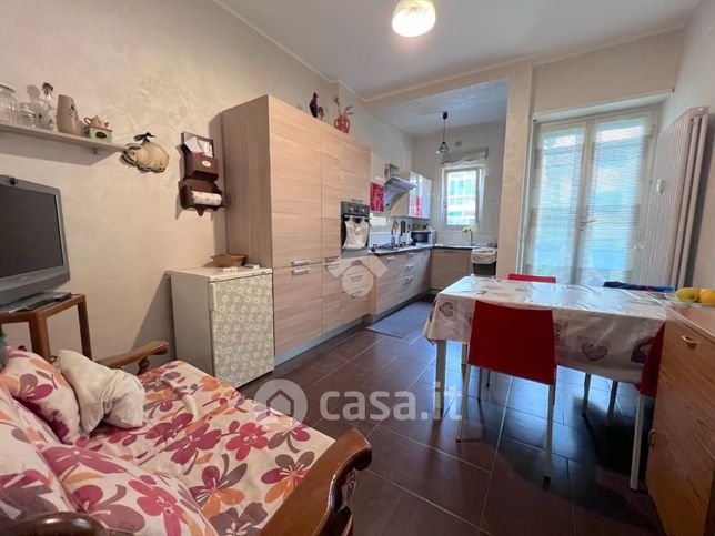 Appartamento in residenziale in Via Città di Gap 19