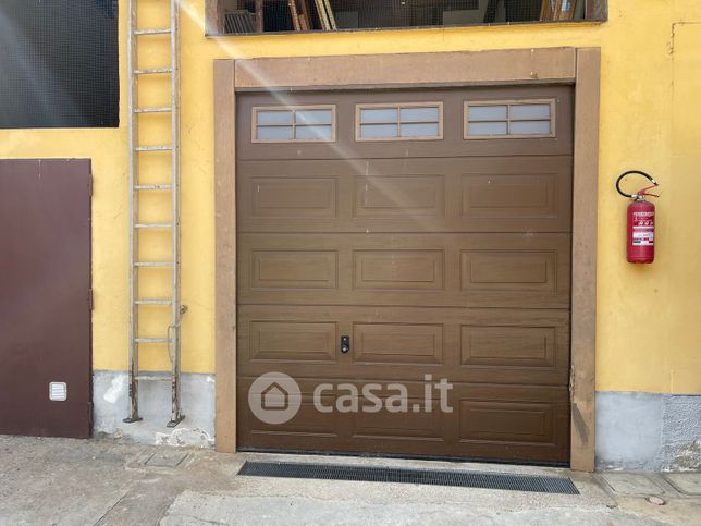 Box/posto auto in residenziale in Via Ancillotto 12
