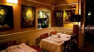 Negozio/locale commerciale in commerciale in Via de' Bardi 2