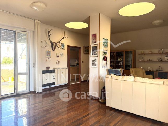 Appartamento in residenziale in Via Isonzo 28