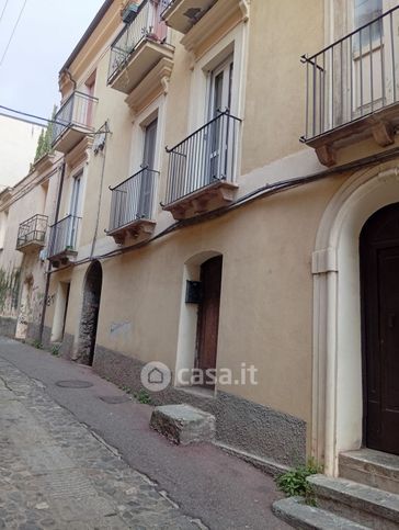 Casa indipendente in residenziale in Via Torre 28