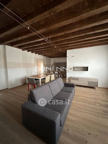 Appartamento in residenziale in Via Tripoli 1