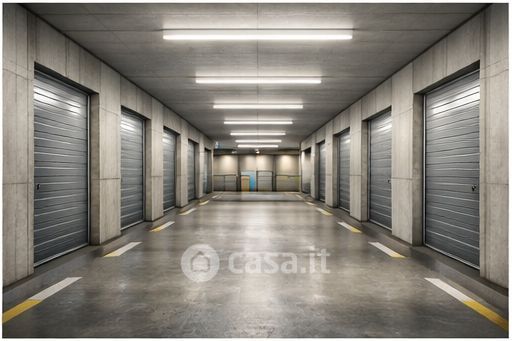 Box/posto auto in residenziale in Via Pratola