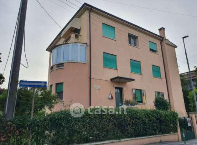 Casa indipendente in residenziale in Via Lucindo Faggin 47