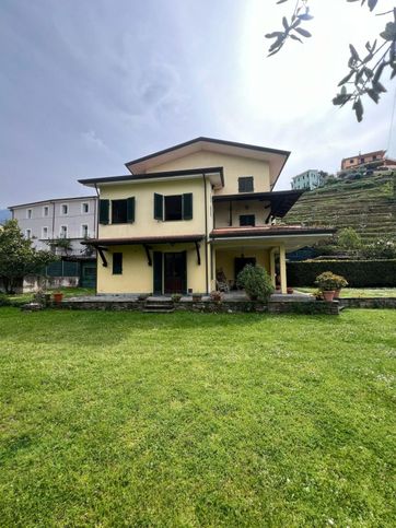Villa in residenziale in