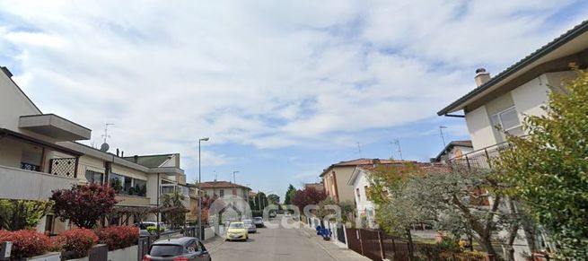 Casa indipendente in residenziale in Via Golfarelli