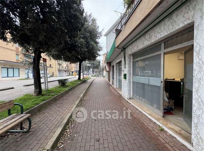 Ufficio in commerciale in Via Castellana 22
