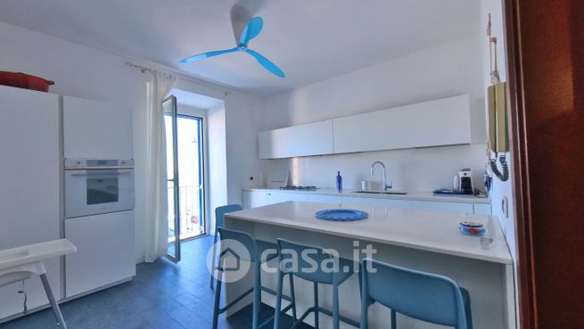 Appartamento in residenziale in Via Porto Innocenziano 15